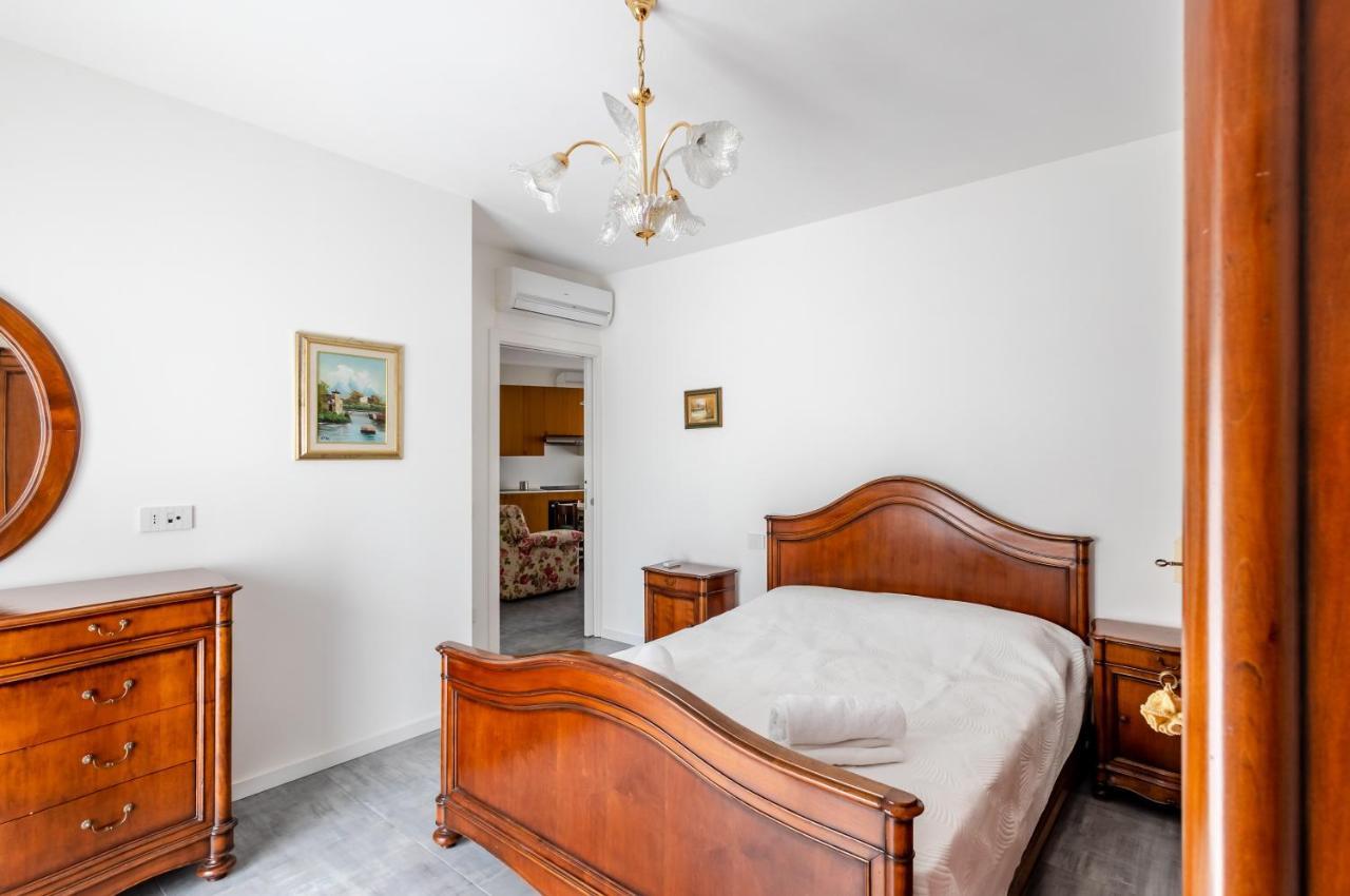 Marcellina Modern Apt With Private Parking! Apartment Mestre