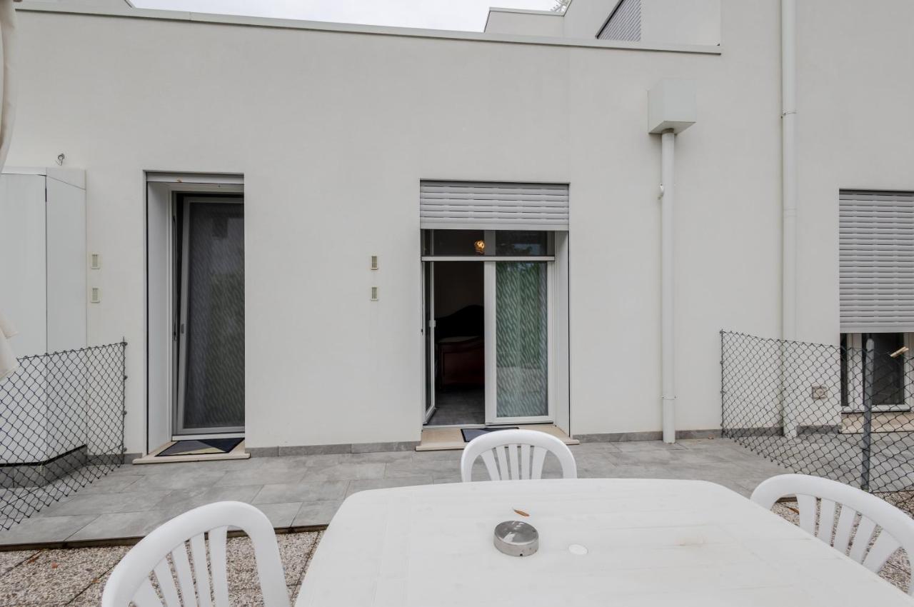 Marcellina Modern Apt With Private Parking! Apartment Mestre